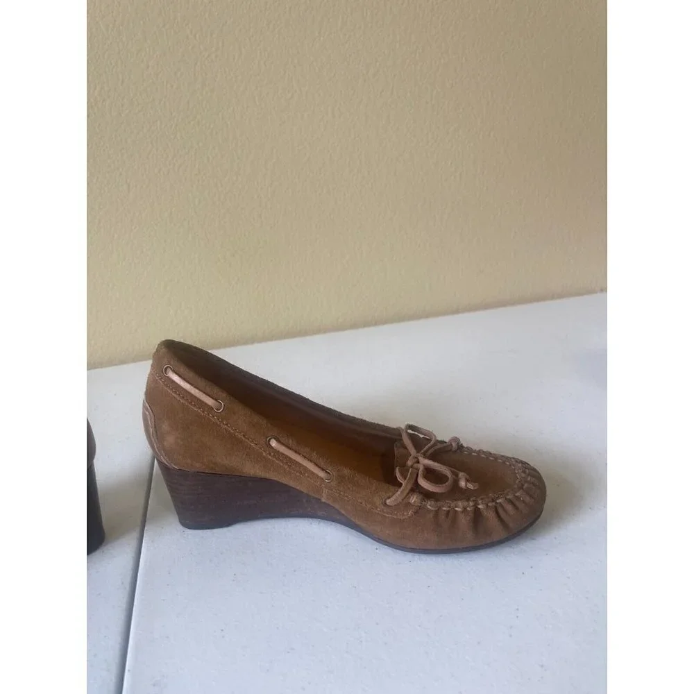 Nurture by Lamaze Nurture Dover wedges size 7  brown